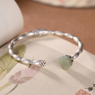 Vòng tay mạ bạc 925 thiết kế hình hoa sen đính đá xanh ngọc bích 19