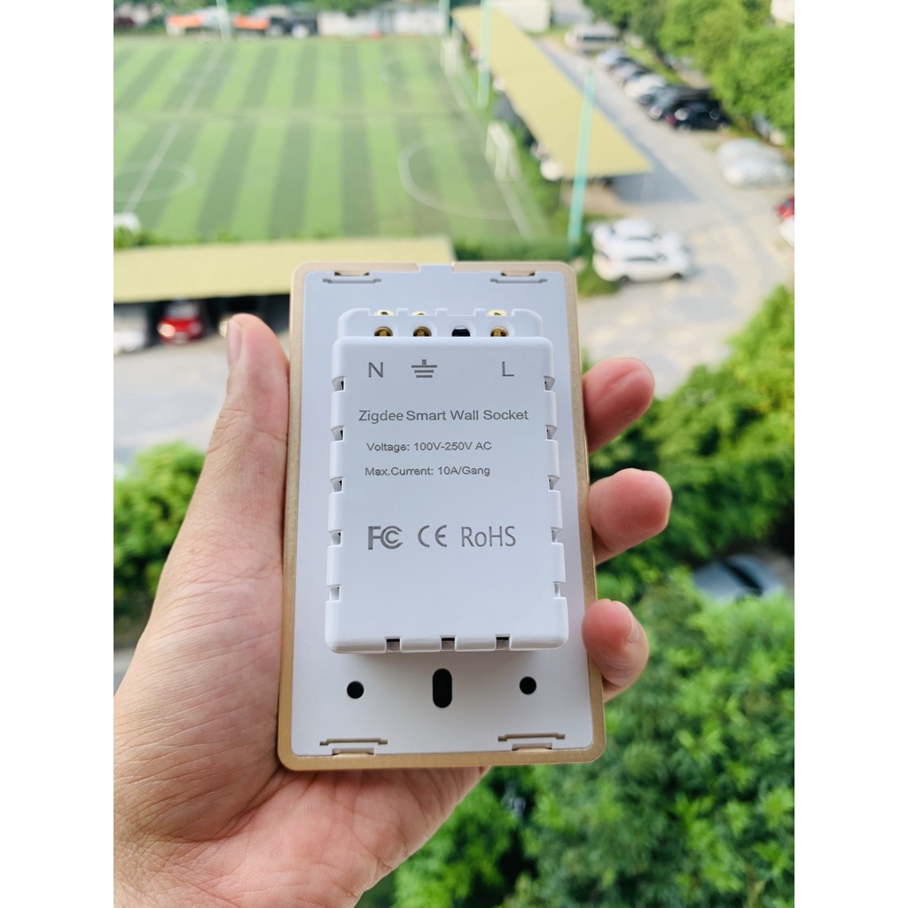 Ổ cắm TUYA Zigbee Thông Minh Viền Hợp Kim Nguyên Khối