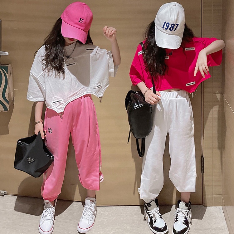 Set Áo Thun Ngắn Tay Và Quần Lửng Thời Trang Cho Bé Gái 5-6 tuổi 6-7 tuổi 7-8 tuổi 8-9 tuổi 9-10 tuổi 10-11 tuổi 11-12 tuổi 12-13 tuổi 13-14 tuổi 15-16 tuổi
