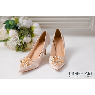 Giày cưới Nghé Art lụa satin đính hoa đá 350