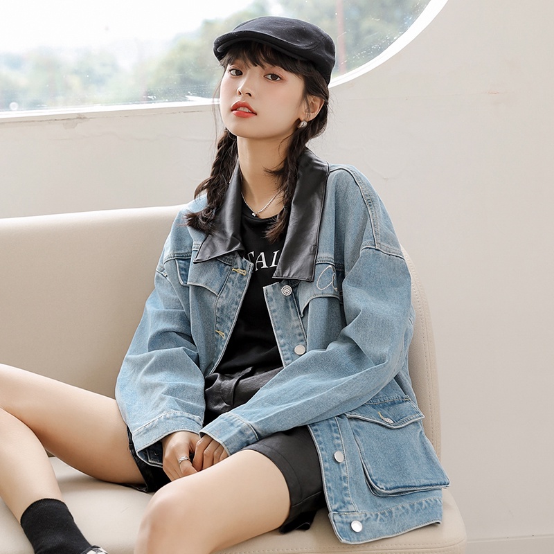 Áo khoác denim IELGY dáng rộng thêu họa tiết cá tính thời trang cho nữ