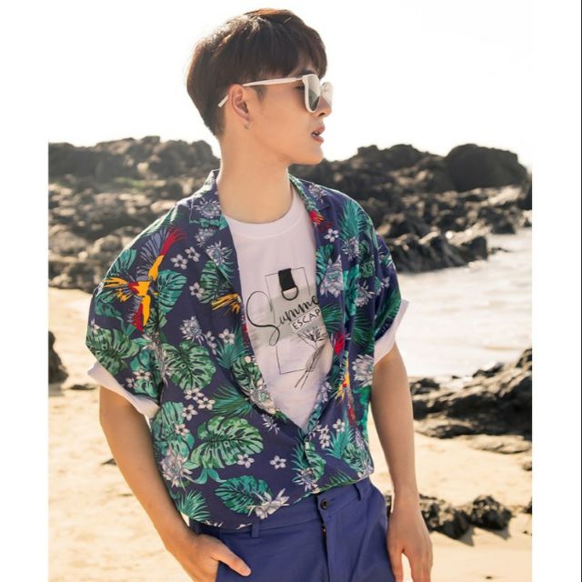 Sơ Mi Nam Ma Bư TN Y01

HOLIDAY SUMMER SHIRT

 Size liên hệ