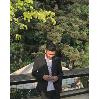 Áo blazer đen