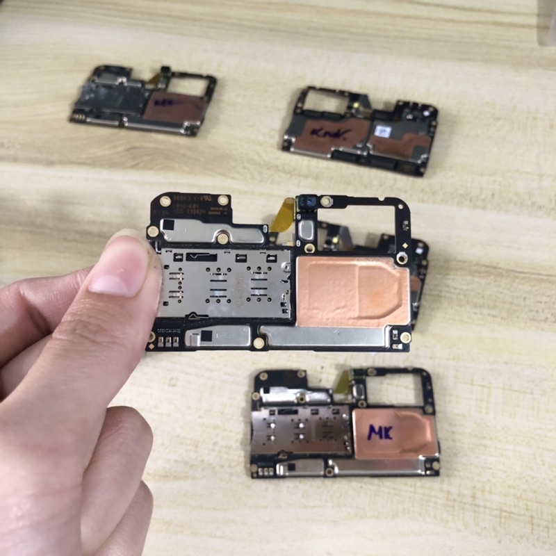Main Full OPPO A3s ZIN Full Chức Năng ( Sim , Wifi , Sạc ) Hàng Cao Cấp.( Lỗ sim trên )