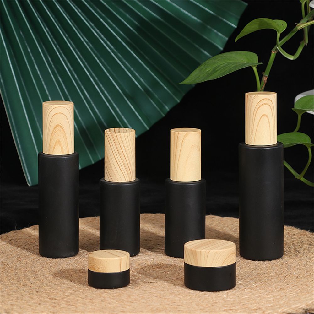 [Hàng mới về] Lọ thủy tinh rỗng màu đen có nắp gỗ đựng mỹ phẩm tiện lợi cho dịp du lịch