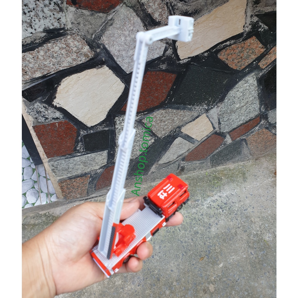 Xe mô hình tĩnh tomica Nhật Bản - xe cứu hỏa