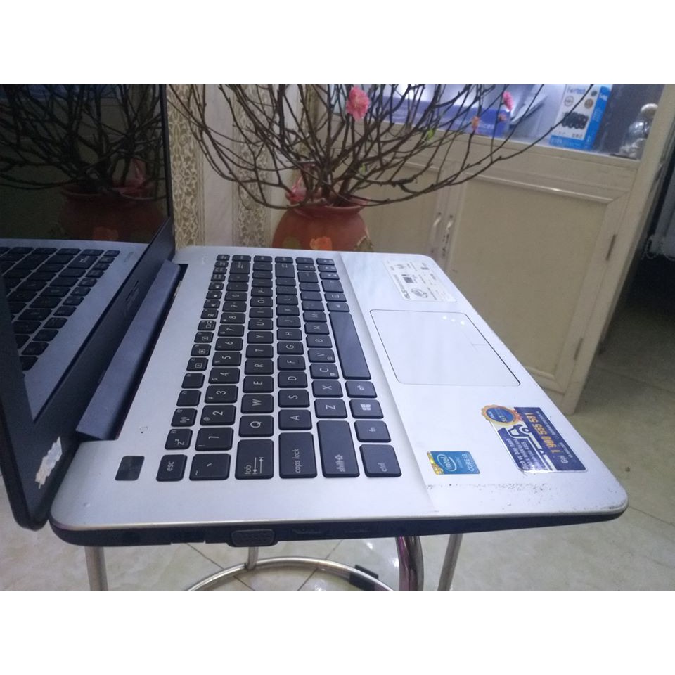 Laptop cũ giá rẻ Hà Nội -Asus K455L core i3 4005U/RAM 4GB /HDD 500GB /Màn 14inh