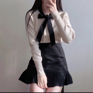 Áo len dáng bo tay + bo gấu phối nơ cổ xinh