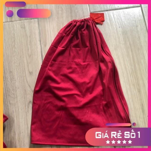 Áo lồng khuyên đỏ