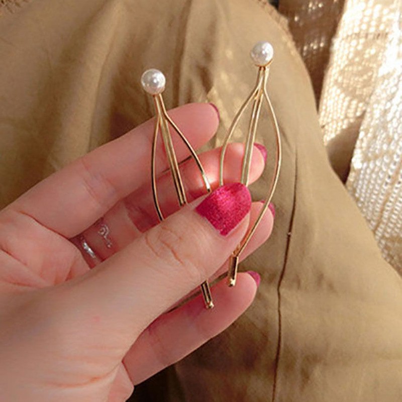 Set 2 kẹp tóc nữ đính ngọc trai đơn giản thanh lịch