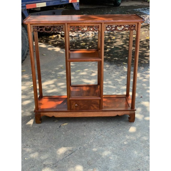 Tam sơn thùng gỗ lim kích thước cao 70 cm. ngang 80 sâu 27 cm.