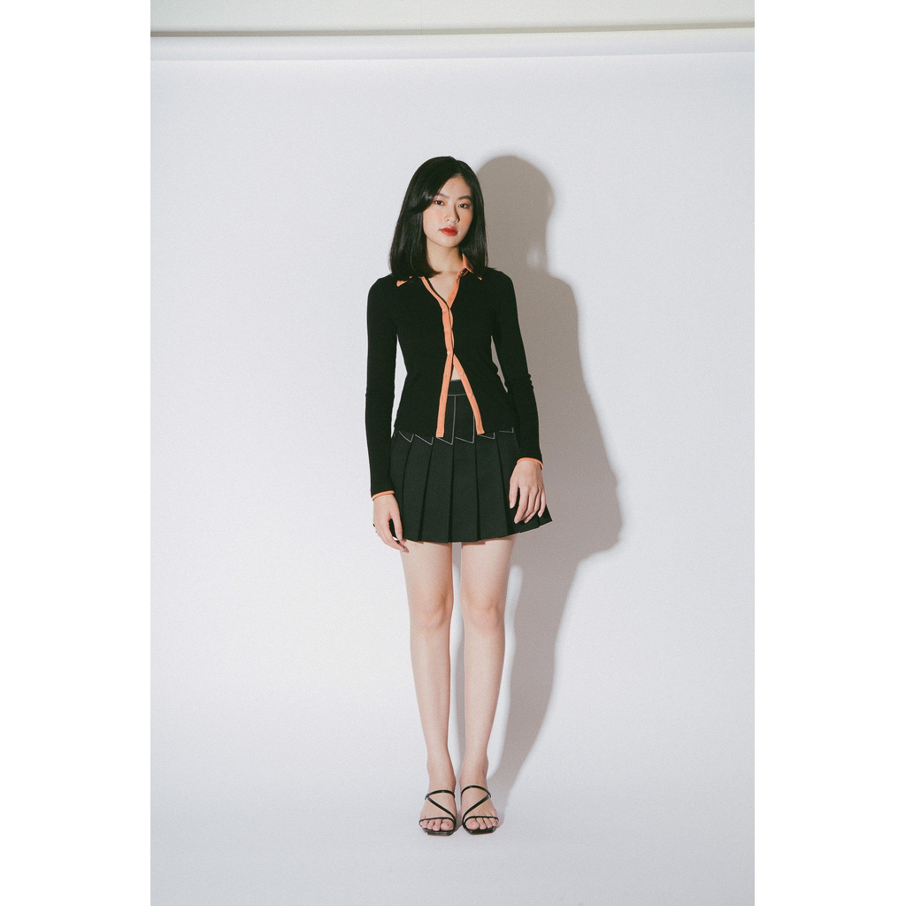 Chân váy ngắn xếp li màu đen