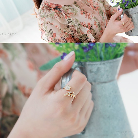 Nhẫn hoa đính đá kết hợp lá ô liu Freesize cho nữ dễ thương phong cách Hàn Quốc J607