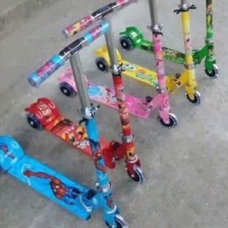 Xe scooter cho bé
