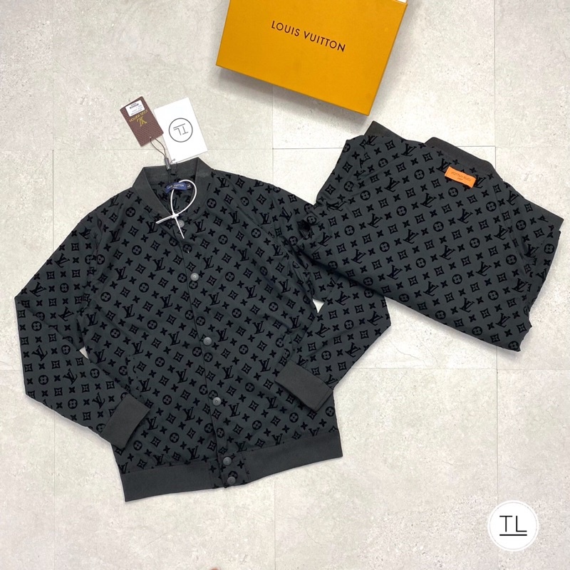 Áo Khoác Bomber Lv Nhung