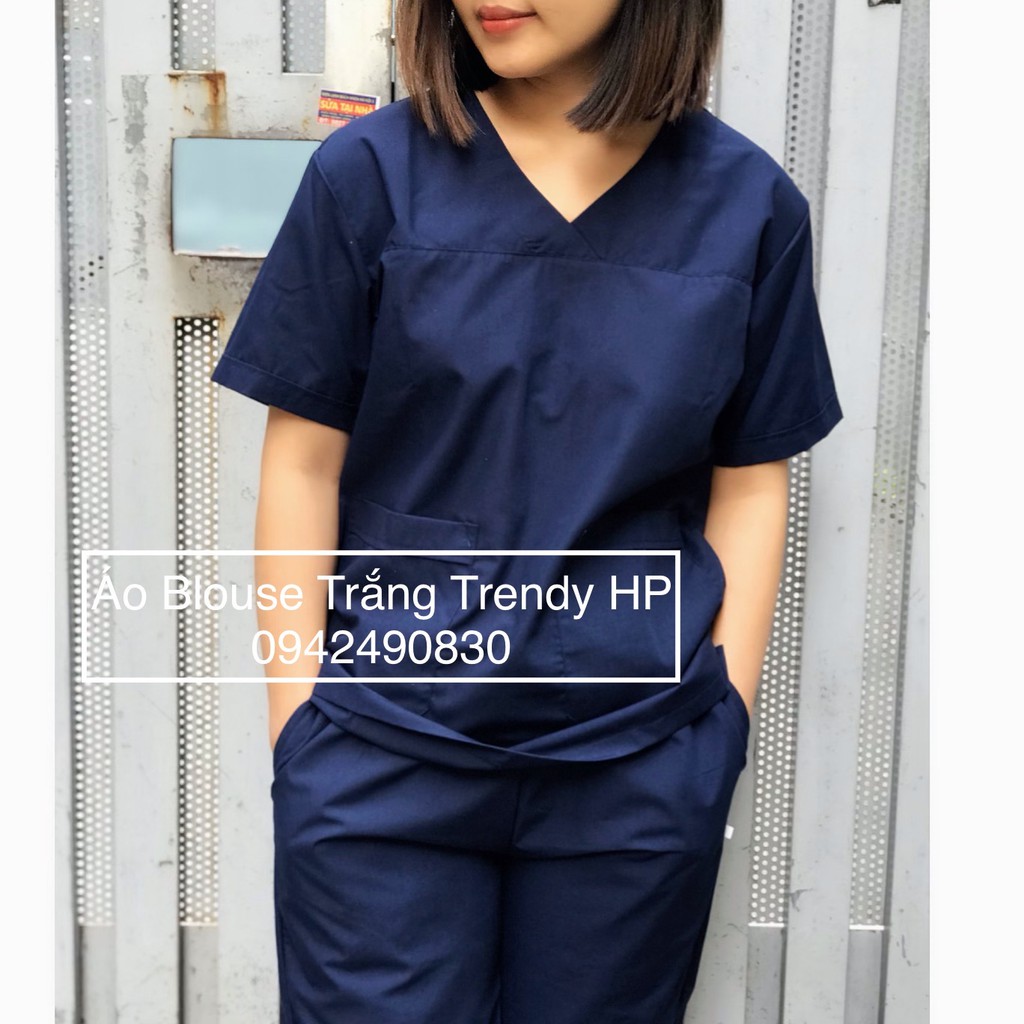 Bộ scrubs nam nữ màu xanh đen - bộ quần áo blouse cổ tim bác sĩ, hộ lý, kỹ thuật viên màu xanh đen