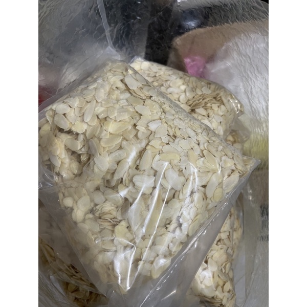 Hạnh nhân lát túi 100g