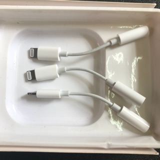 Jack Zin bóc máy chuyển đổi tai nghe 3.5 sang IP7,8, Plus