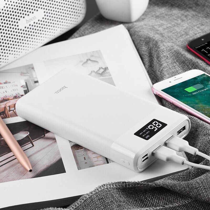 Bộ lưu điện Power B35E Entourage, 30000mAh với màn hình kỹ thuật số LED Đầu vào Micro-USB và Type-C và ba đầu ra USB 2A