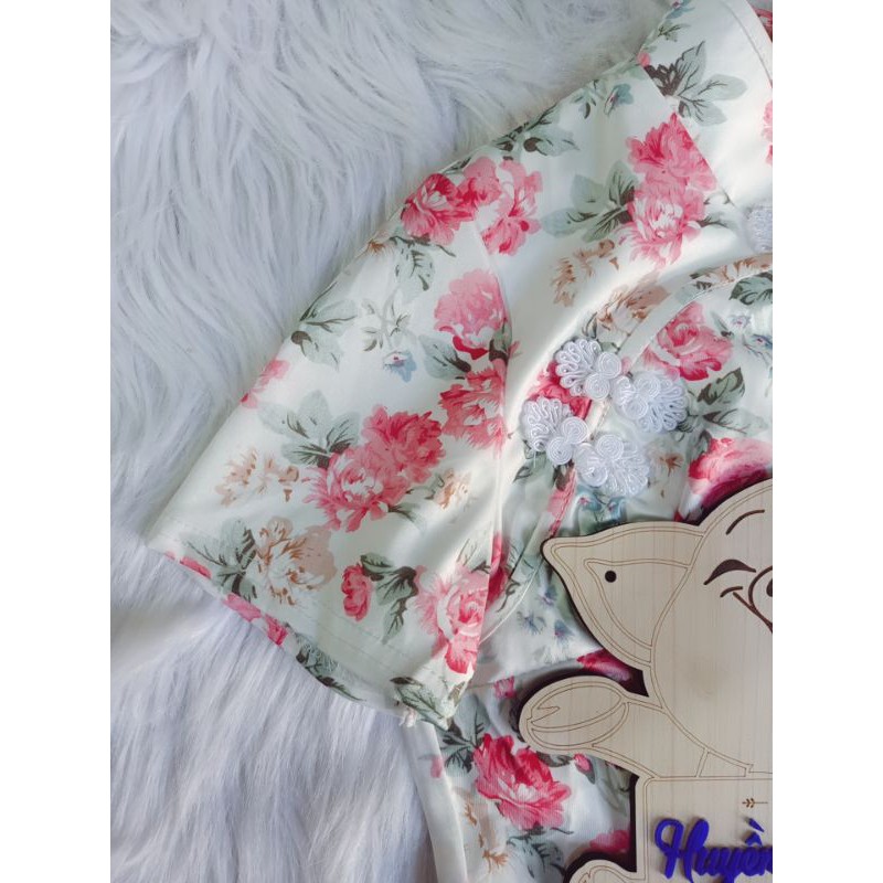 Sẵn hàng đầm sườn xám nữ tính trung hoa cách tân xẻ ôm body đẹp rẻ | BigBuy360 - bigbuy360.vn