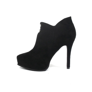 Boots mã 100321 màu Đen