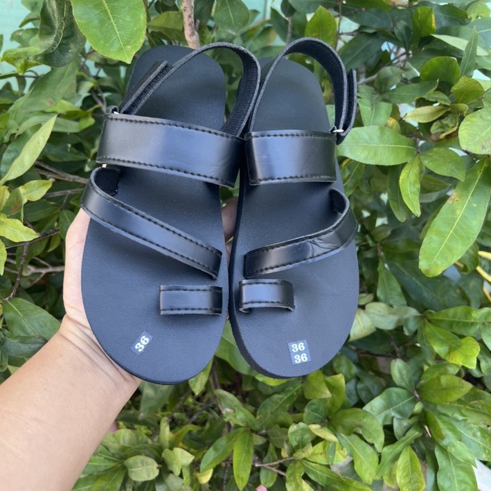Giày xăng đan dép sandal đen đế bằng-sandal đồng nai