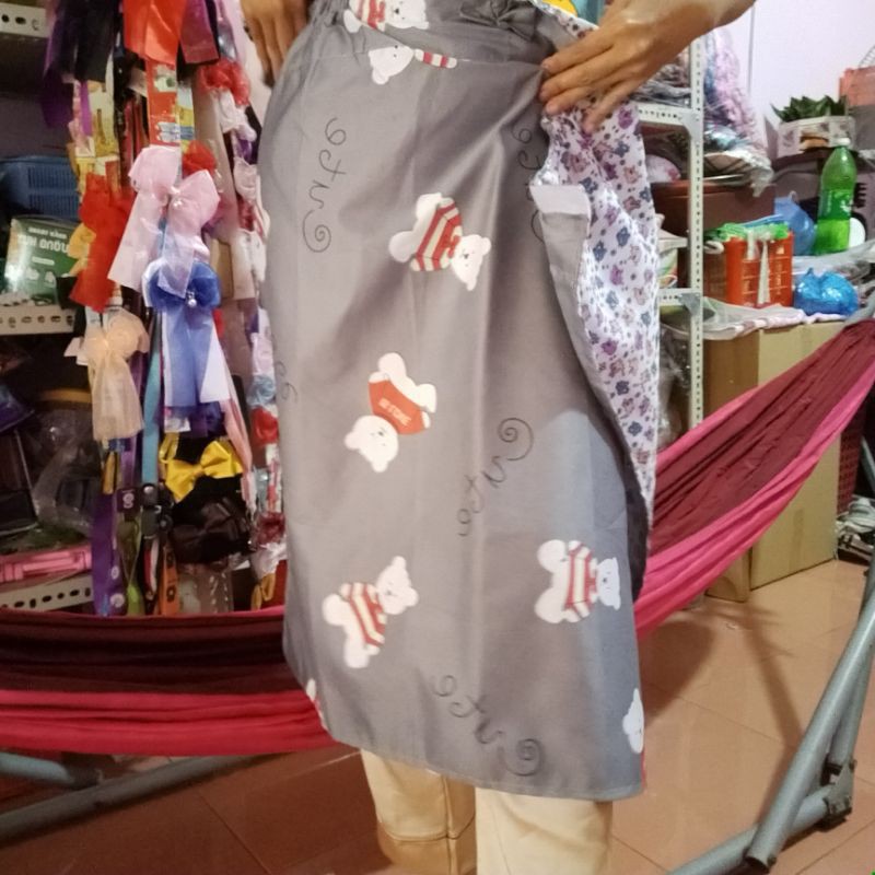 Váy chống nắng bé.