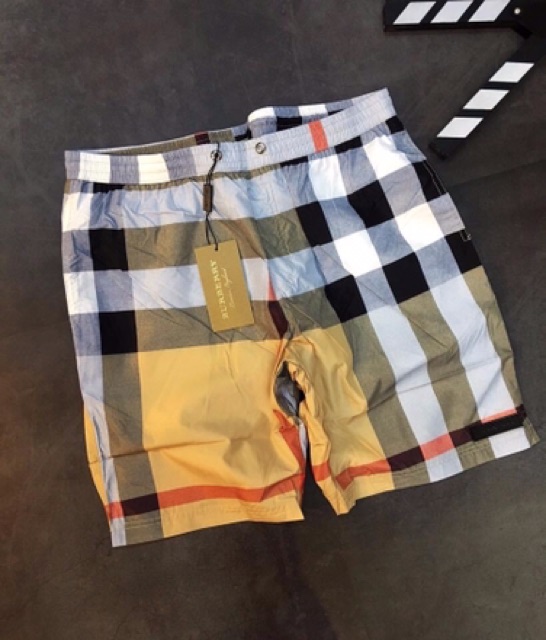 Quần đùi gió siêu cấp