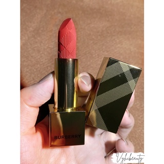Son thỏi Burberry Matte Lipstick vỏ vàng