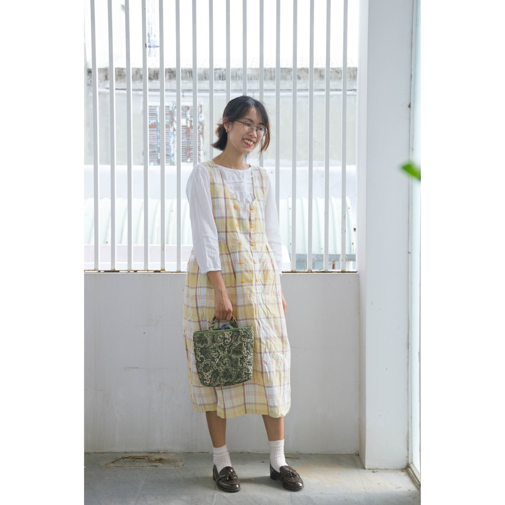 VÁY “NƠM” CARO