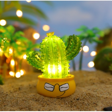 Set 4 mô hình xương rồng chibi phát sáng biểu cảm dễ thương dùng để trang trí góc làm việc bàn học quà tặng bạn bè - Ráp