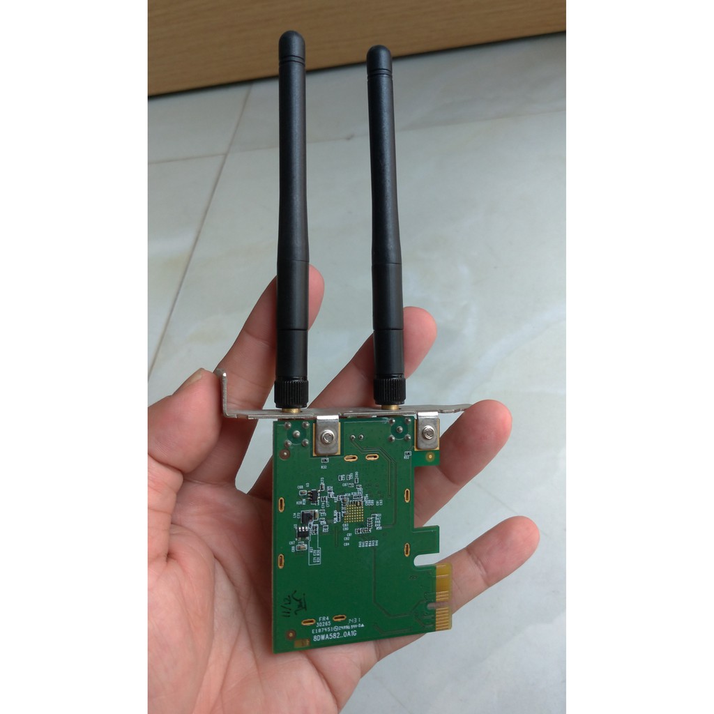 Card mạng Dlink DWA582 Wireless N PCI-E