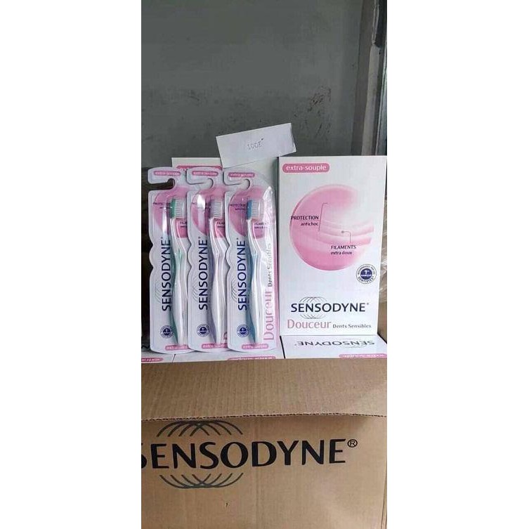 Bàn Chải Đánh Răng Sensodyne Extra - Souple Siêu Mềm (PHÁP) Hàng Cao Cấp