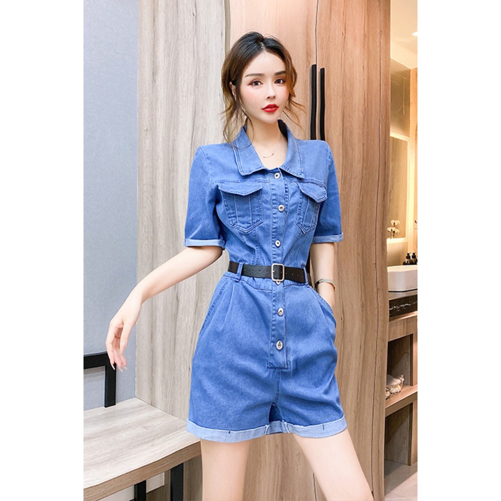 Jumpsuit Jean Tay Ngắn Ống Rộng Phối Hàng Nút Cá Tính