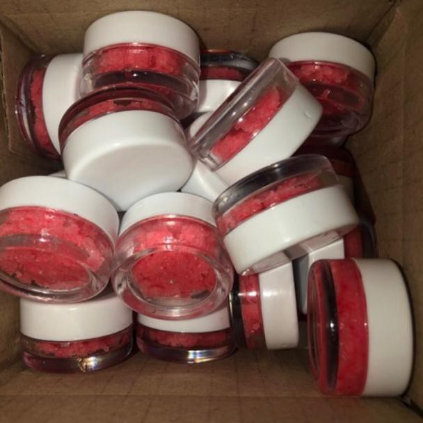 (Hàng Mới Về) Son Tẩy Tế Bào Chết Môi Lku 26ma1bw Chiết Xuất Dâu Tây 5gr O Sup3R | BigBuy360 - bigbuy360.vn