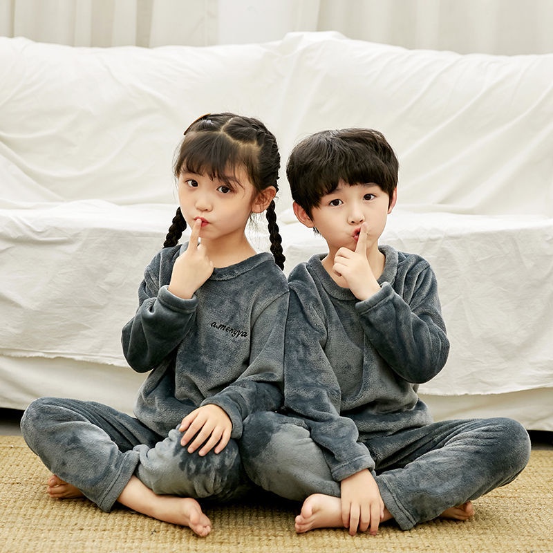 Thời trang thu đông mới cho bà mẹ và trẻ em Bộ đồ ngủ lông cừu san hô dài tay Hàn Quốc, quần đơn, và bộ đồ