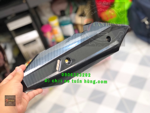 Ốp pô Vario 150  carbon - che pô xe vario 150 carbon - đồ chơi xe vario