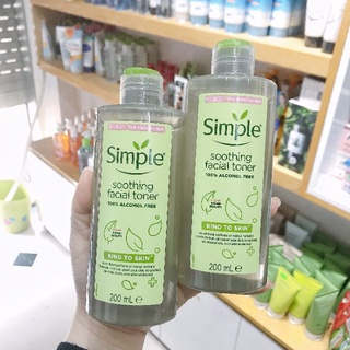 Nước hoa hồng Simple Smoothing Facial Toner 200ml nước cân bằng da cho da nhạy cảm