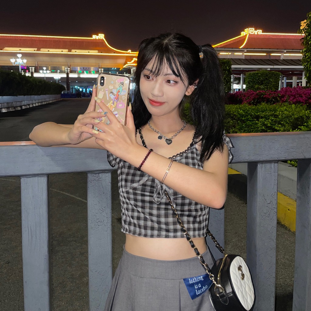 Áo ngắn dáng mỏng họa tiết kẻ ô trắng và đen thời trang retro Hàn Quốc | BigBuy360 - bigbuy360.vn