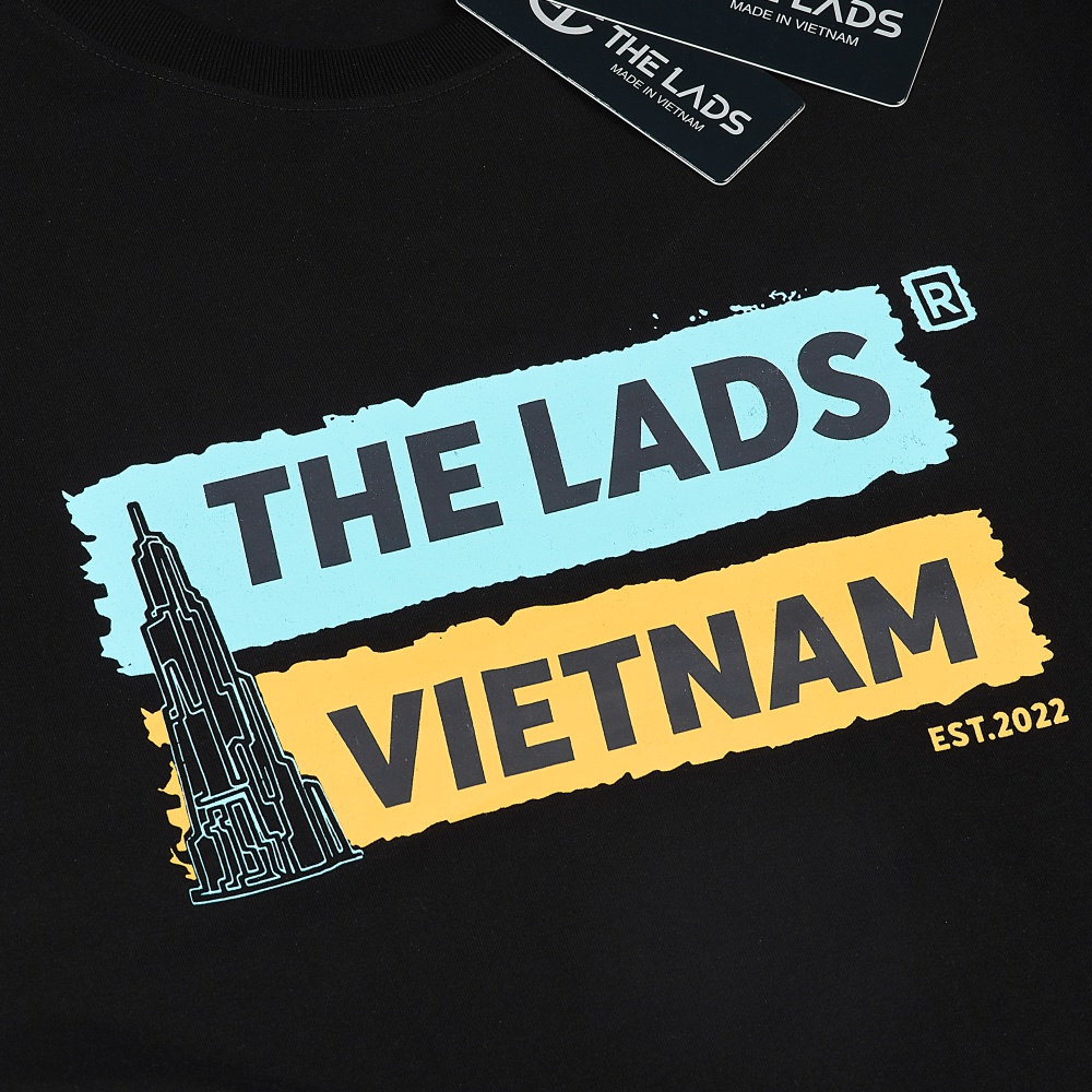 Áo thun The Lads Landmark Logo Regular fit chất liệu cotton dày dặn thoáng mát