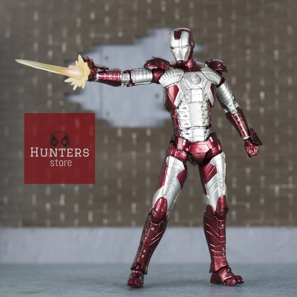 Mô hình Iron Man Mark 5 Shf Iron Man 2