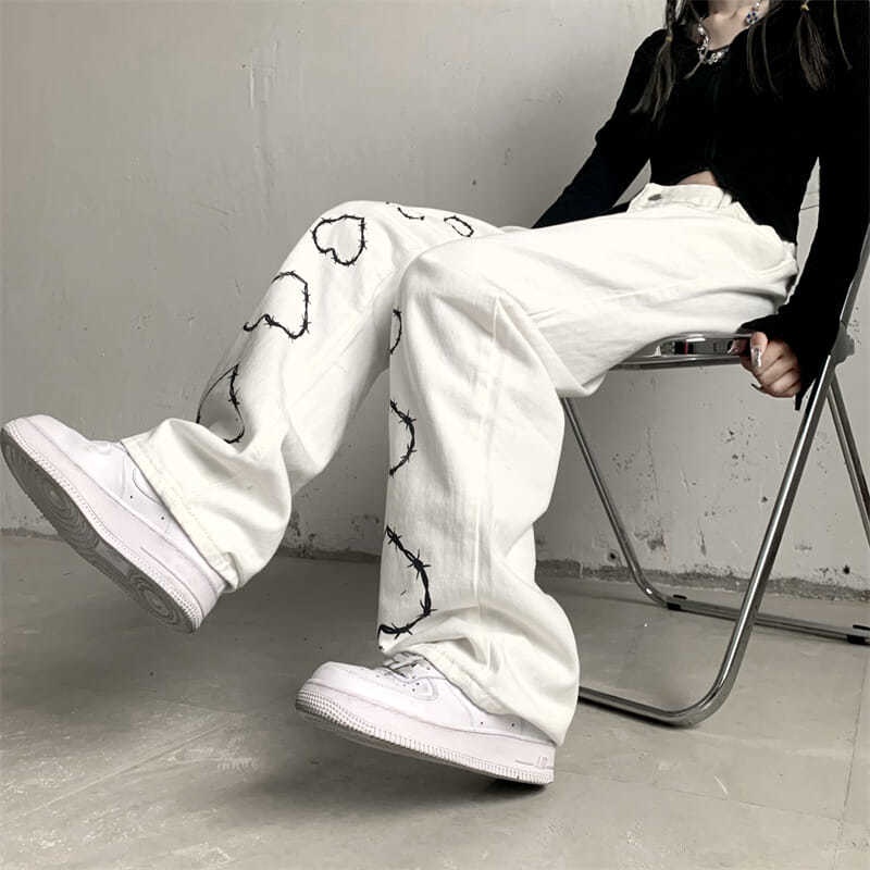 Quần Jean Dài Ống Rộng Màu Trắng Họa Tiết Trái Tim Phong Cách Retro Thời Trang Thu Đông Mới Dành Cho Nam Và Nữ LT7n