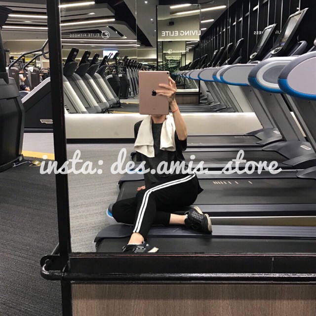 Legging đen 2 sọc trắng
