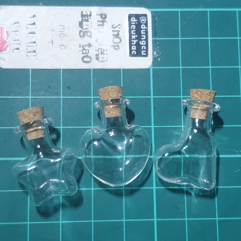 Chai thủy tinh nút bần mini tim - sao
