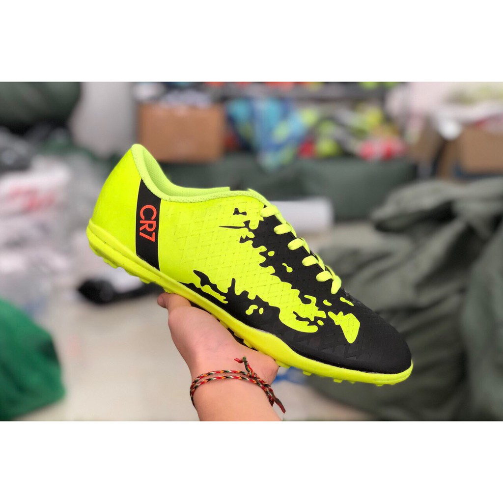 ĐỈNH CAO XẢ 🍉 10.10 SALE HOT | Xả Kho | Giày bóng đá CR7 màu vàng mới nhất năm 2020 💝 .. Nhất . 🔥 . 🍉 . . . . new . :