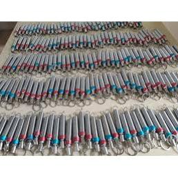 Lò xo mở cốp tự động cho xe Sedan - loại lò xo cứng