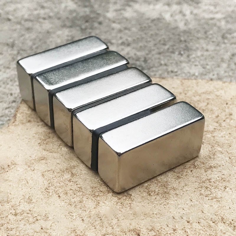 Nam châm vĩnh cửu 30x15x3mm, 30x15x5mm, 30x15x10mm từ tính N35