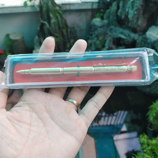 Bút vỏ đạn