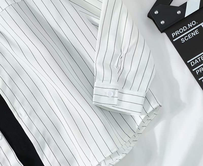 Áo Sơ Mi Tay Dài Họa Tiết Kẻ Sọc Dáng Rộng Phong Cách Hàn Quốc Cho Nam