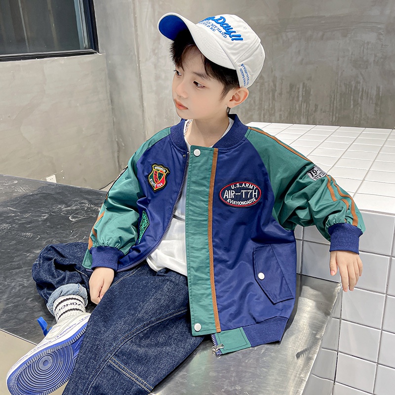 Áo khoác bóng chày unisex họa tiết đắp phối màu phong cách đường phố cá tính cho bé trai gái